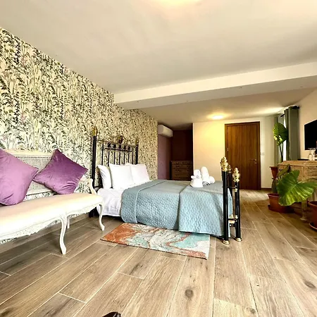 Girna By Mytravel House *