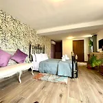 Girna By Mytravel House *