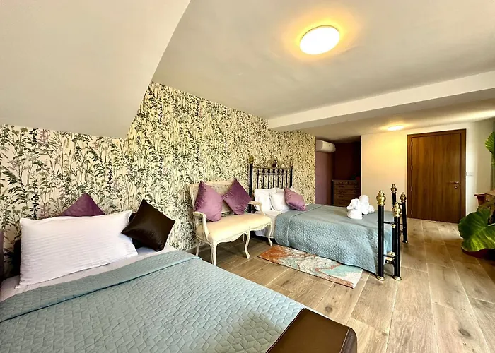 Girna By Mytravel House *